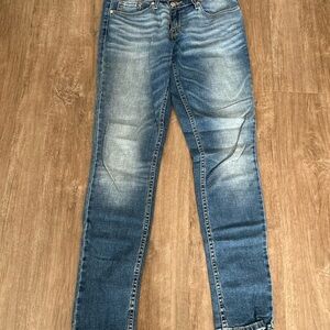 EUC LEVIS Classic Blue Denim Jeans